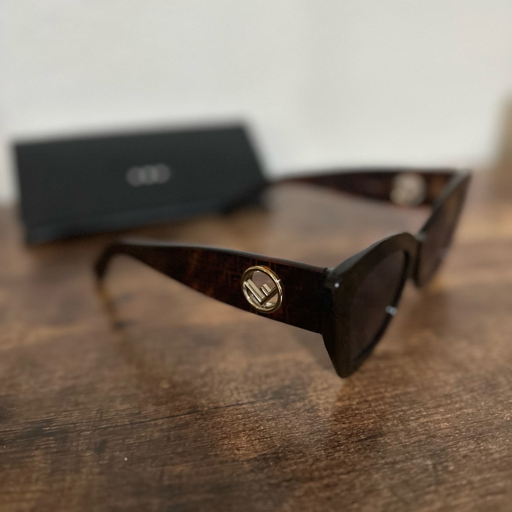 Womens Fendi sunglasses